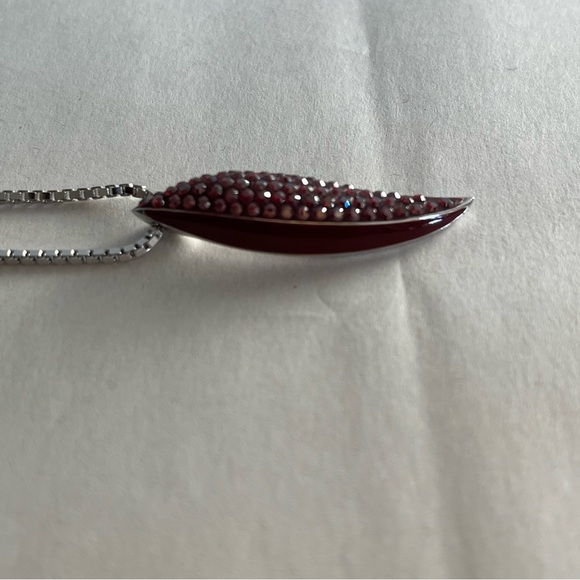 Swarovski Red Crystal Enamel Silver Tone Box Style Chain Pendant Necklace EUC - Picture 6 of 15